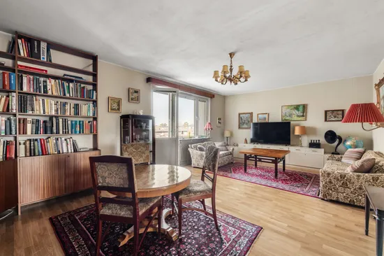 Bostadsrätt, Larsbodavägen 80, 5tr, Farsta, Stockholm