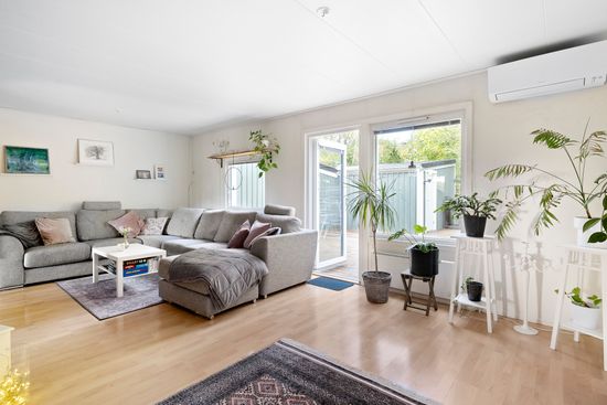 Radhus, Oriongatan 64, Märsta - Valsta, Sigtuna