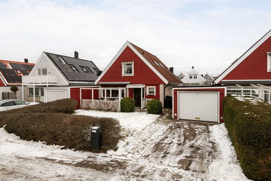 Villa, Grävaregatan 9, Dysätter, Motala