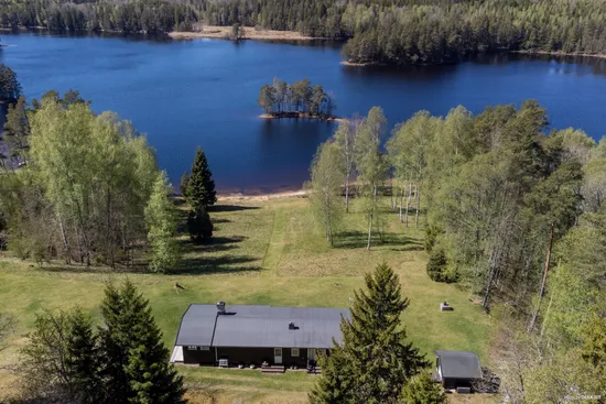 Villa, Broholm 37, Mullsjö