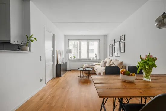 Bostadsrätt, Råcksta gårdsväg 28, Råcksta, Stockholm