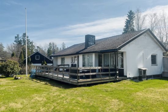 Villa, Slåttervägen 50, Tyresö Centrum, Tyresö