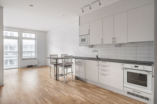 Bostadsrätt, Hägerneholmsvägen 7B, VÅN 4/5, Hägerneholm, Täby