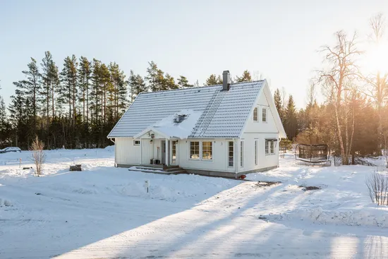 Villa, Persbacksvägen 3, Överhärde, Gävle