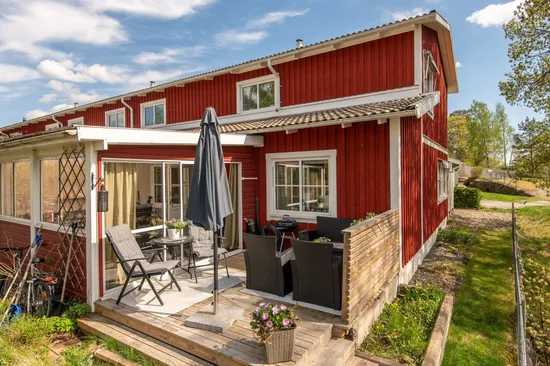 Radhus, Östra Högbyvägen 6f, Finspång