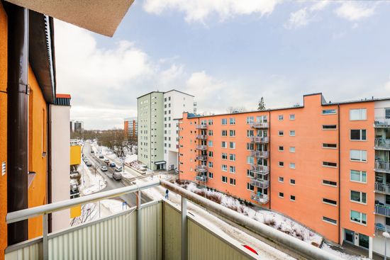 Bostadsrätt, Huvudstagatan 27, Gamla Huvudsta, Solna