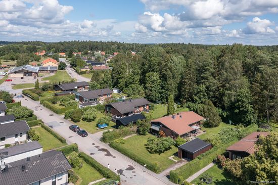 Villa, Dragontorpsvägen 7, Bälinge, Uppsala