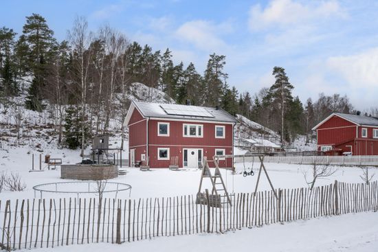 Villa, Gullkragevägen 6, Nynäshamn