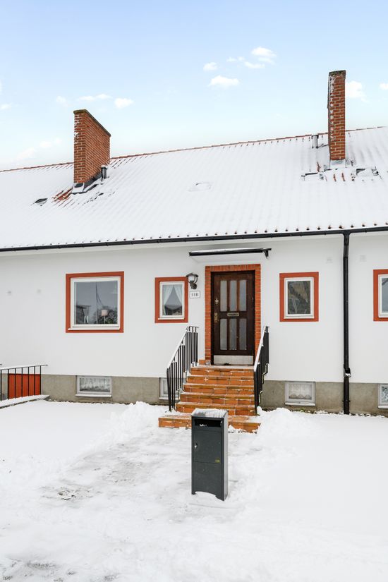 Radhus, Järnvägsgatan 11B, Åhus - Centralt, Kristianstad