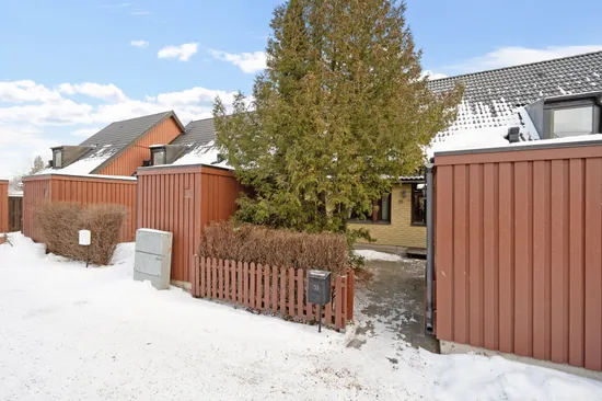 Bostadsrätt, Radhus, Polstjärnans gränd 31, Skälby, Järfälla