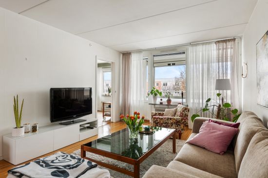 Bostadsrätt, Marknadsvägen 279, 2 tr, Täby Centrum, Täby