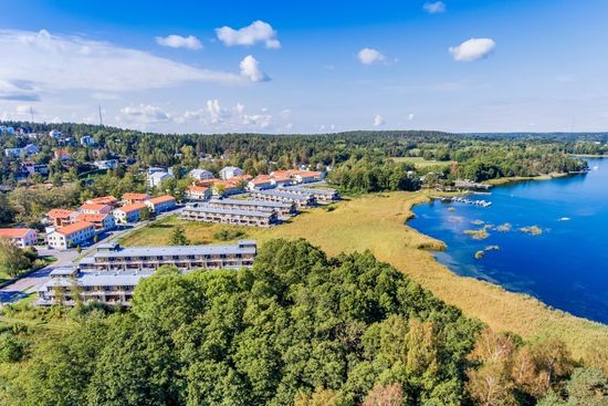 Radhus, Ängspiren 4, Tyresö Strand / Strandängarna, Tyresö