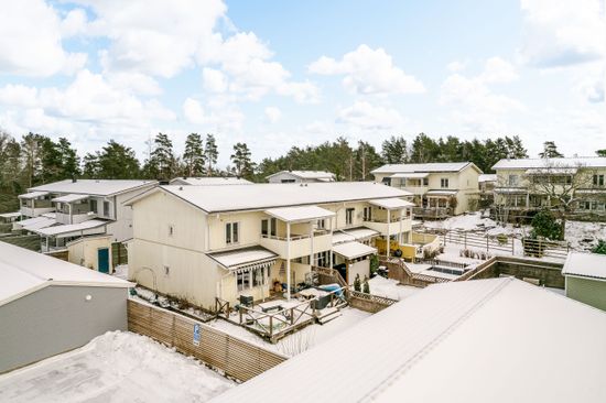 Radhus, Stenvägen 45C, Slottsbrinken, Strängnäs
