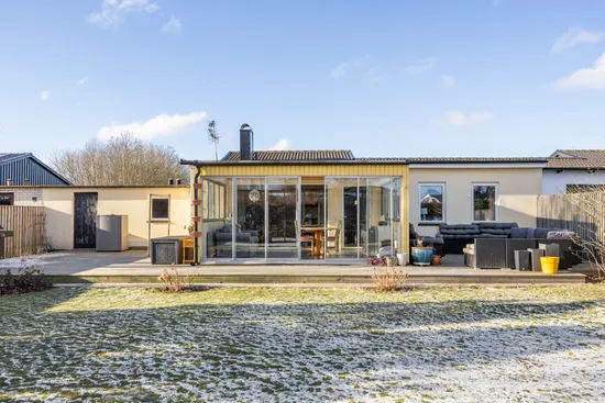 Villa, Radhus, Nyhemsgatan 35, Lomma - Fågelgatorna, Lomma