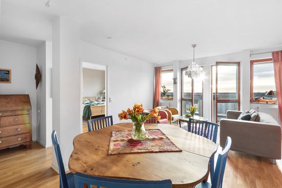 Bostadsrätt, Östersundsgatan 7, Vån 15 (1507/2512), Vällingby Parkstad / Råcksta, Stockholm