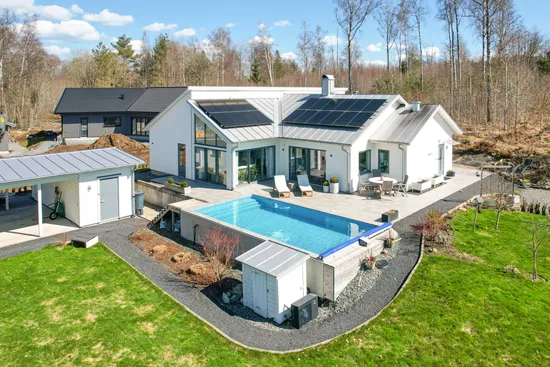 Villa, Sjödalsvägen 3, Hällingsjö, Mark