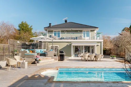 Villa, Vävarevägen 4, Segeltorp, Huddinge