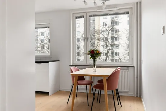 Bostadsrätt, Infanterigatan 4, Västra skogen, Solna