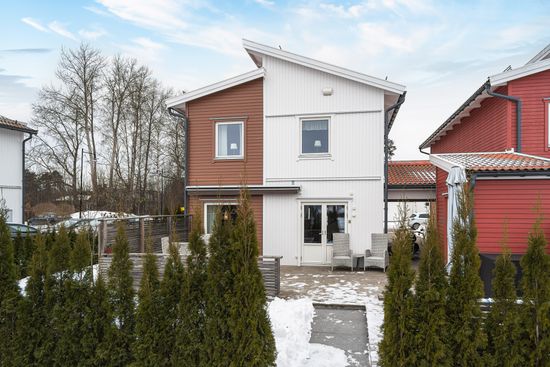 Villa, Kasselgatan 15, Lillhamra, Västerås