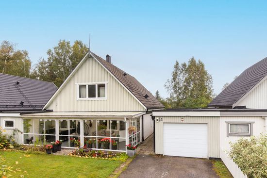 Villa, Tenorvägen 14, Stadsskogen I, Lindesberg