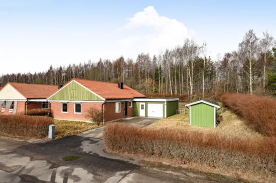 Villa, Trindyxgränd 1, Ryttarhagen, Mjölby