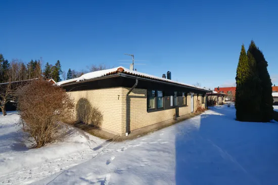 Villa, Kornvägen 7, Hovsta, Örebro