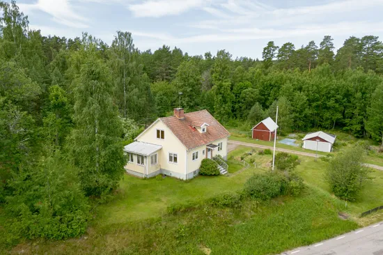 Villa, Ådala Björkbacka 1, Ydre