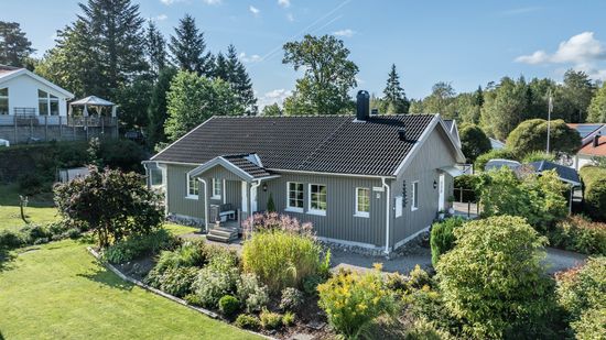 Villa, Duvesjön 310, Romelanda, Kungälv