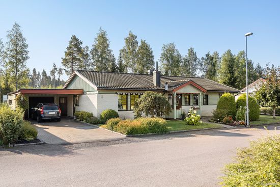 Villa, Hallonstigen 8, Dalliden, Kil