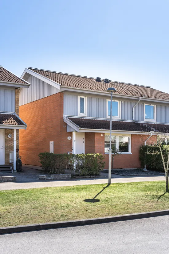 Radhus, Stenbacksvägen 24, Vä, Kristianstad