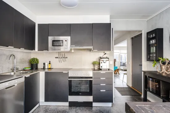 Bostadsrätt, Radhus, Lärksoppsgatan 106, Bergvreten, Enköping