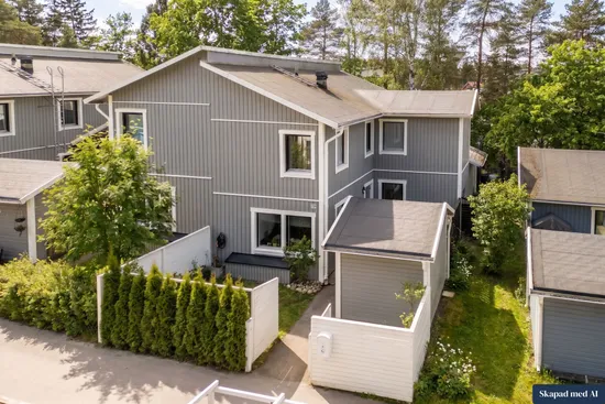 Bostadsrätt, Radhus, Lärksoppsgatan 106, Bergvreten, Enköping