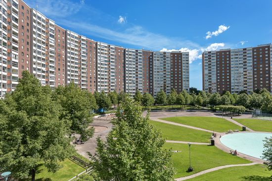 Bostadsrätt, Gustaf Bergs väg 17A, 7 tr, Täby centrum - storstugan, Täby