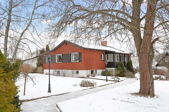 Villa, Hästhagsvägen 17, Tureberg, Sollentuna