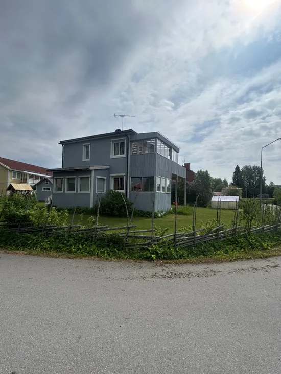 Villa, Hantverkarvägen 1A + 1B, Fredriksberg, Ludvika