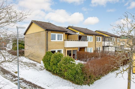 Bostadsrätt, Radhus, Gullkragevägen 51, Blomsterkvarteren, Laholm