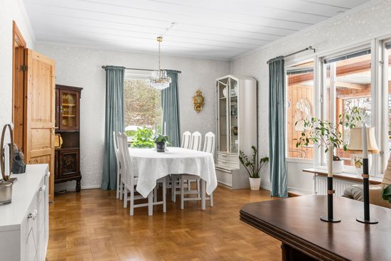 Villa, Granvägen 31, Tvååker, Varberg