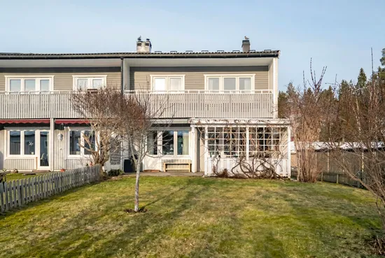 Villa, Radhus, Andebodavägen 249, Viksjö, Järfälla