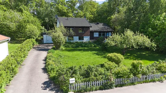Villa, Billstabågen 4, Billsta, Västerås