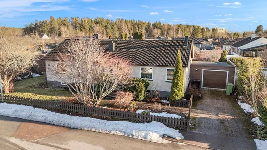 Villa, Stafettgatan 16, Rönnby, Västerås