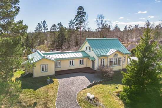 Villa, Flaxenviksvägen 32, Österåker