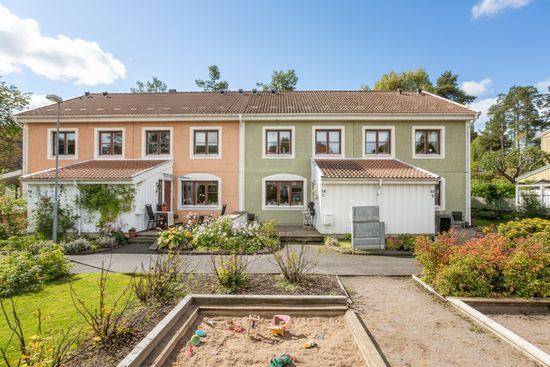 Villa, Radhus, Apollovägen 14E, Eknäs, Nacka