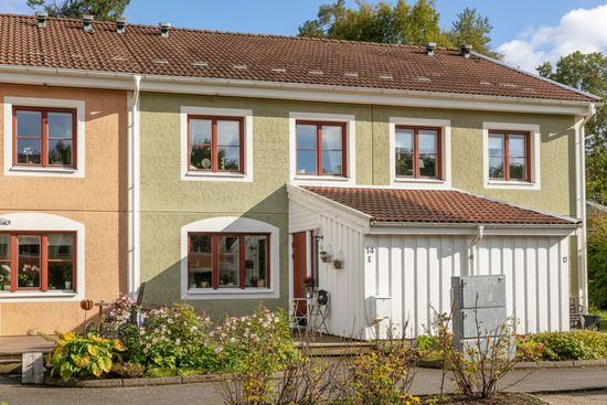 Villa, Radhus, Apollovägen 14E, Eknäs, Nacka