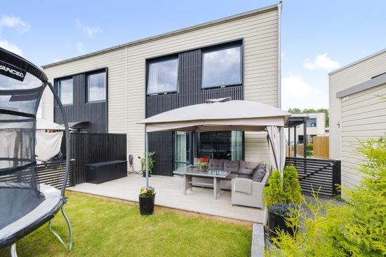 Radhus, Silvervägen 69A, Stenby, Eskilstuna