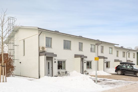 Bostadsrätt, Radhus, Hägnadsgatan 17A, Trädgårdsstaden, Skövde