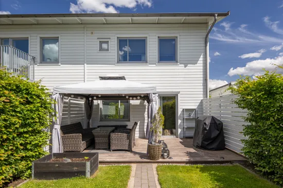 Radhus, Hägnadsgatan 17A, Trädgårdsstaden, Skövde