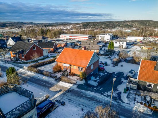 Villa, Väktare Carls väg 4, Ulricehamn