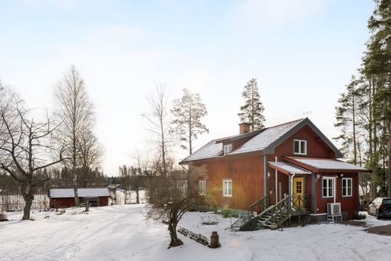 Villa, Hällstugan 1, Nyköping