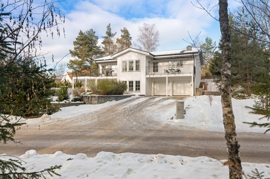 Villa, Bofinksvägen 4, Ekerö Älvnäs, Ekerö