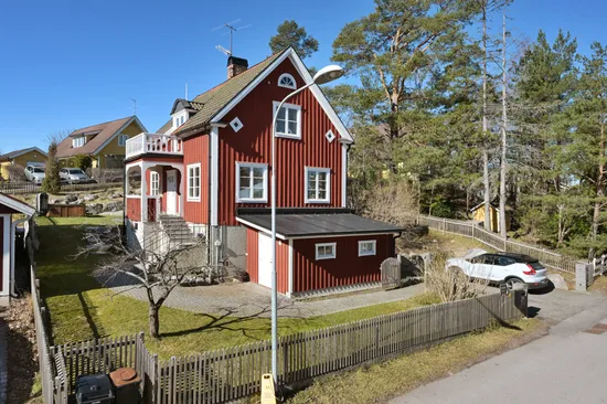 Villa, Kronvägen 19B, Bromsten, Stockholm